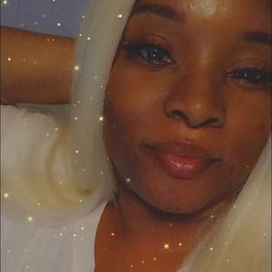 Meet your Posher, Shontae